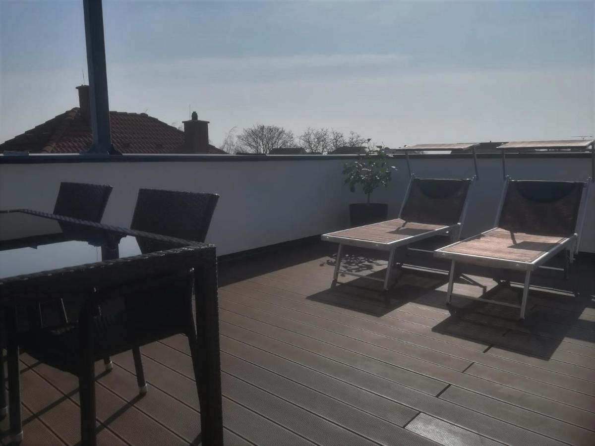 Penthouse Griemann 2 Fuer Max 4 Personen Mit Eigener Grosser Dachterrasse Zum Relaxen! Illmitz Eksteriør billede