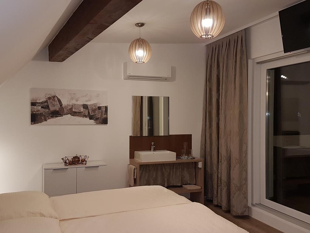 Penthouse Griemann 2 Fuer Max 4 Personen Mit Eigener Grosser Dachterrasse Zum Relaxen! Illmitz Eksteriør billede