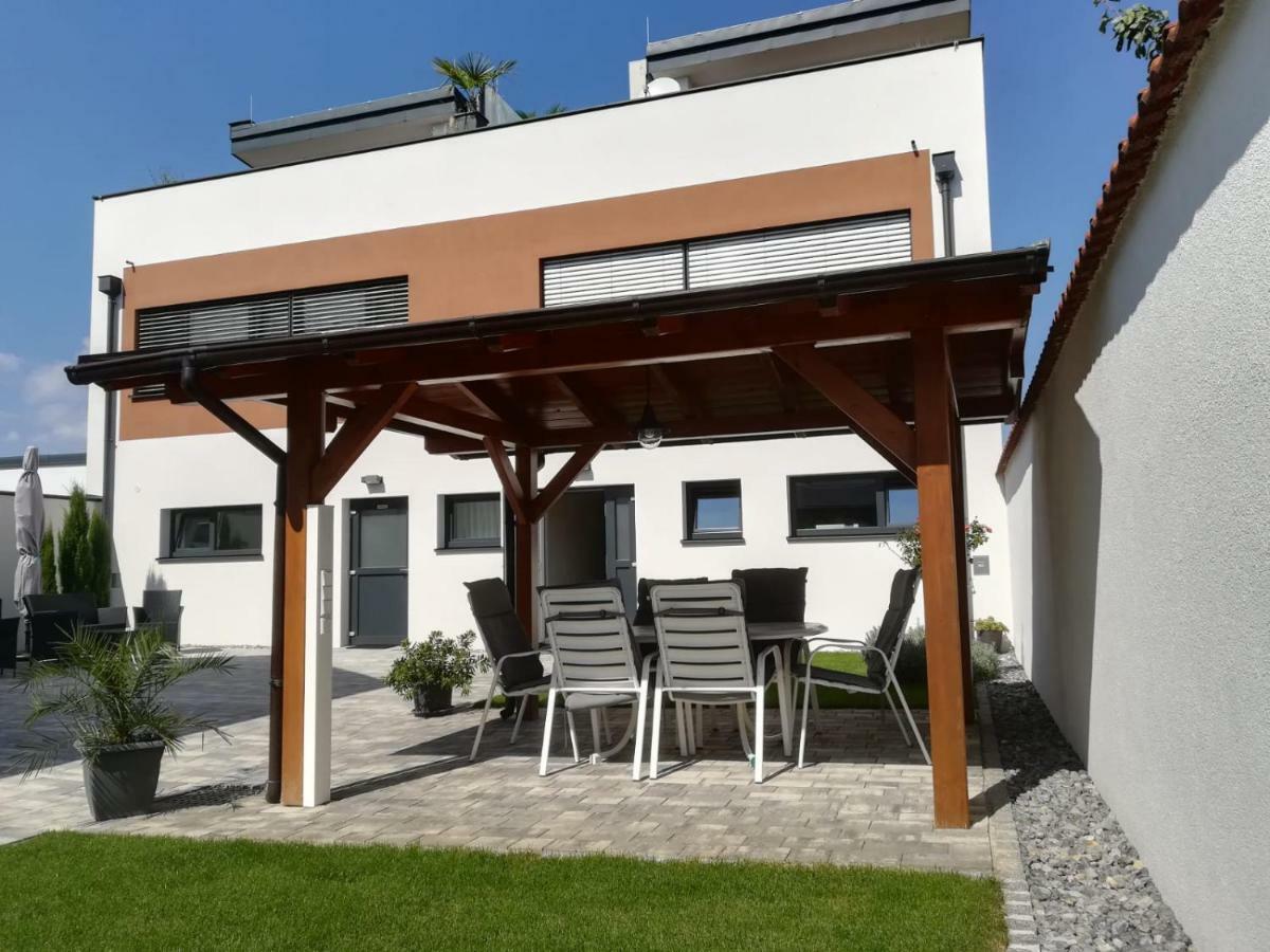 Penthouse Griemann 2 Fuer Max 4 Personen Mit Eigener Grosser Dachterrasse Zum Relaxen! Illmitz Eksteriør billede